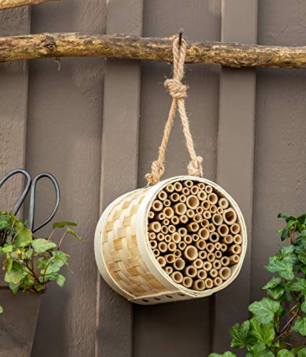 Dehner 4301537 Natura Varese - Hotel para Insectos, Aprox. 15 x 15 x 15 cm, Madera contrachapada de bambú Natural.