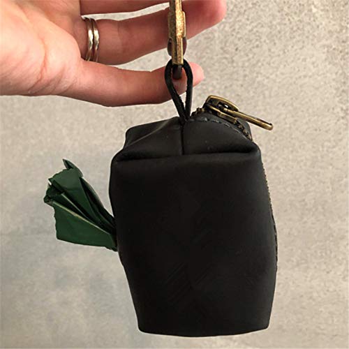 TENKY Porta Bolsa de Caca de Perro Porta Bolsa de Residuos de Perro Dispensador de Bolsas de Caca de Perro Dispensador de Bolsas de Basura de Perro Cuero Mosquetón de Metal en Gran