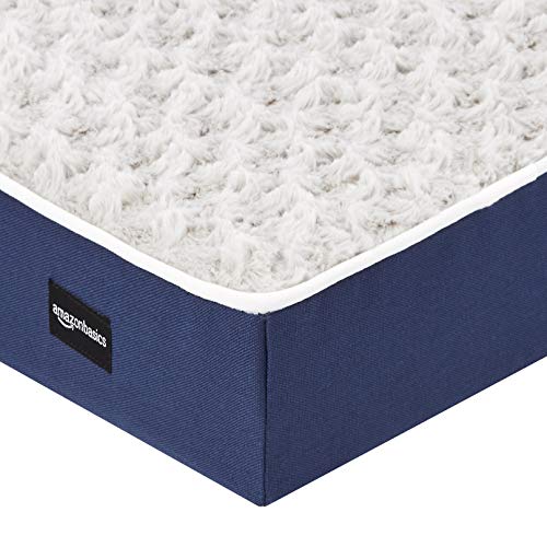 Amazon Basics - Cama para mascotas, espuma, tamaño mediano, color azul y gris