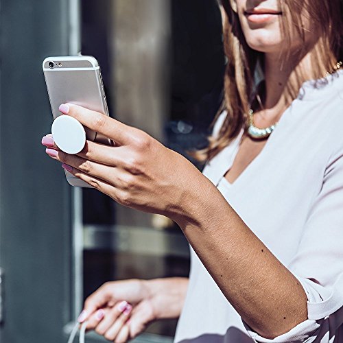 El hogar es donde está mi perro CARLINO Perros PopSockets Agarre y Soporte para Teléfonos y Tabletas